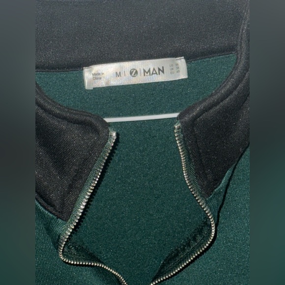 ZARA MEN QUARTERZIP - Picture 2 of 2